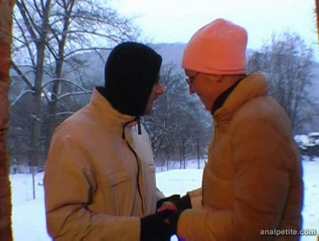 Игра в снежки